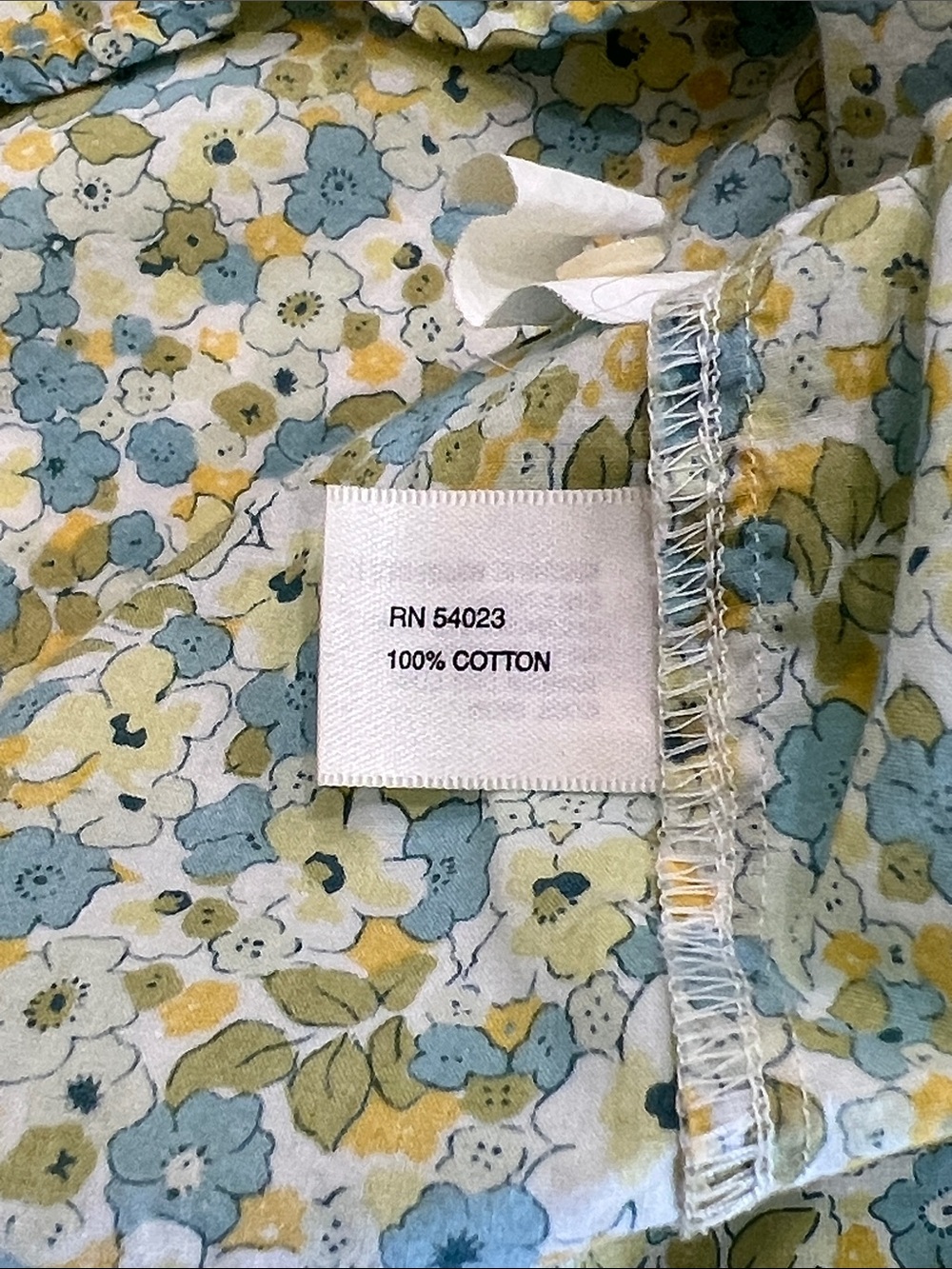 GAP Ditsy Floral Cotton Pintuck Button Down Shirt Size M - Picture 6 of 8
